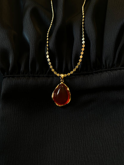 Amber Damla Kolye
